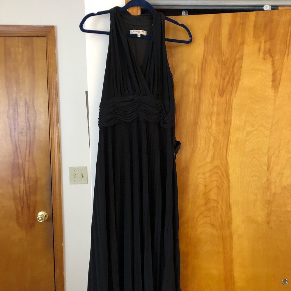 Black evening dress by Evan Picone. Zipper on side